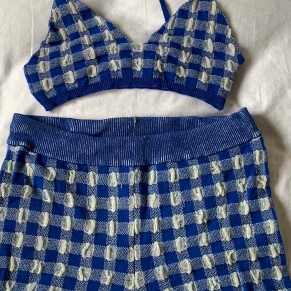 Jacquemus le short arancia and le bandeu in gingham white and blue